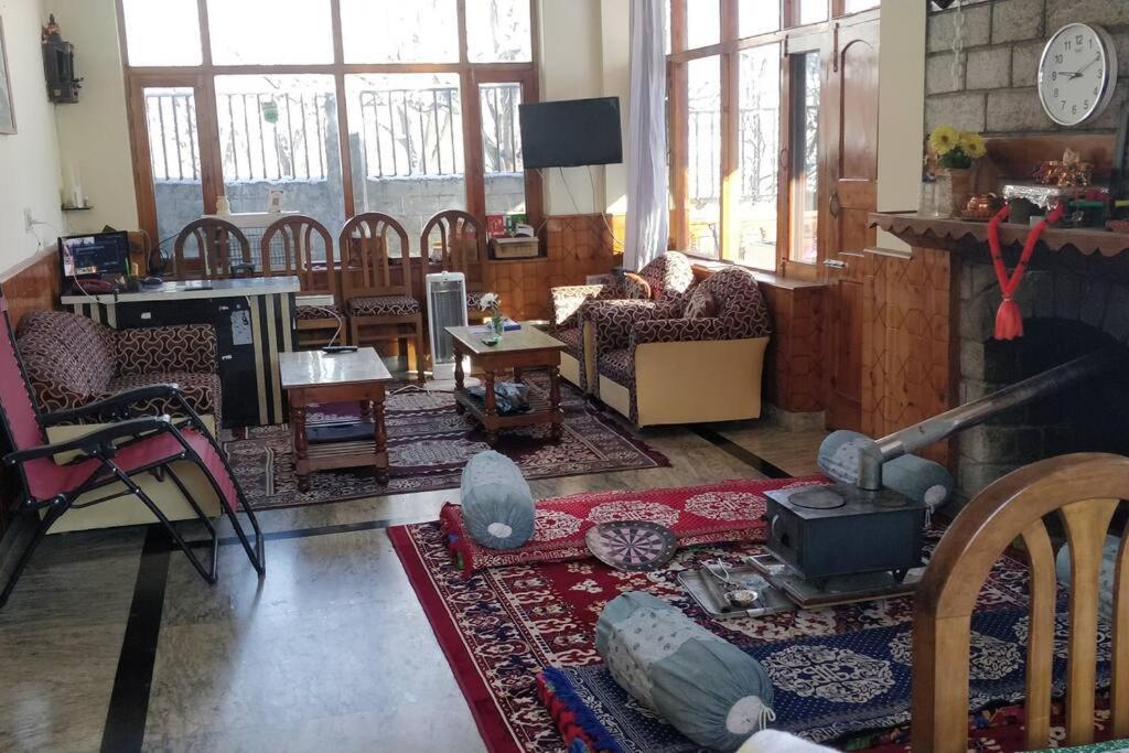 Aroma TARU VILLA / cottage ,Manali Eksteriør billede