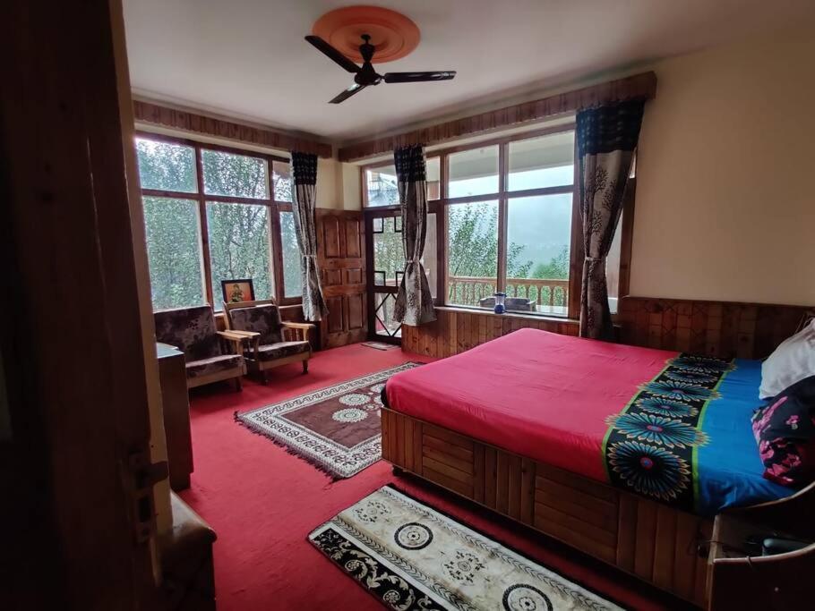 Aroma TARU VILLA / cottage ,Manali Eksteriør billede